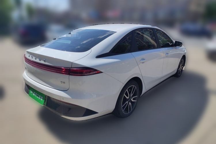Used Roewe D6 2025 450km Deluxe Edition Rear Right 45 Deg