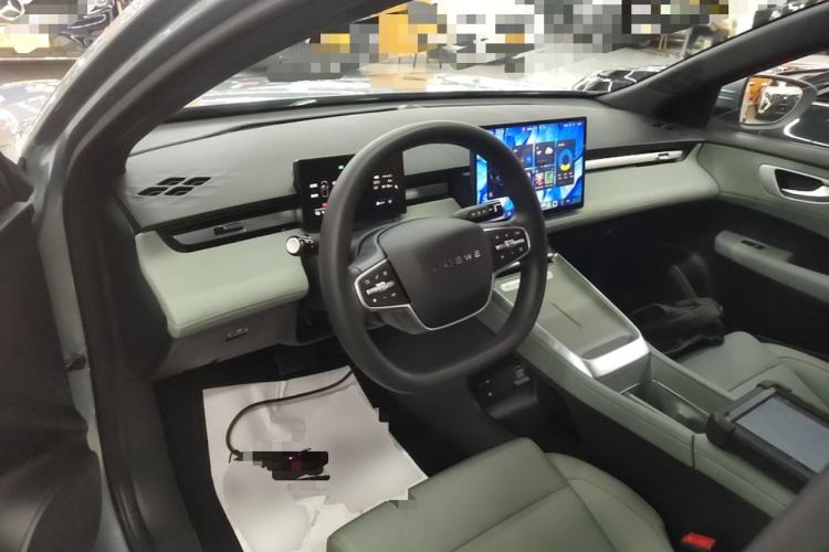 Used Roewe D6 2025 450km Deluxe Edition Center Console