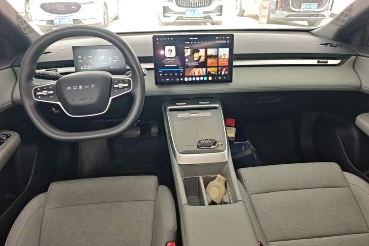 Used Roewe D6 2025 520km Smart Enjoyment Version Center Console