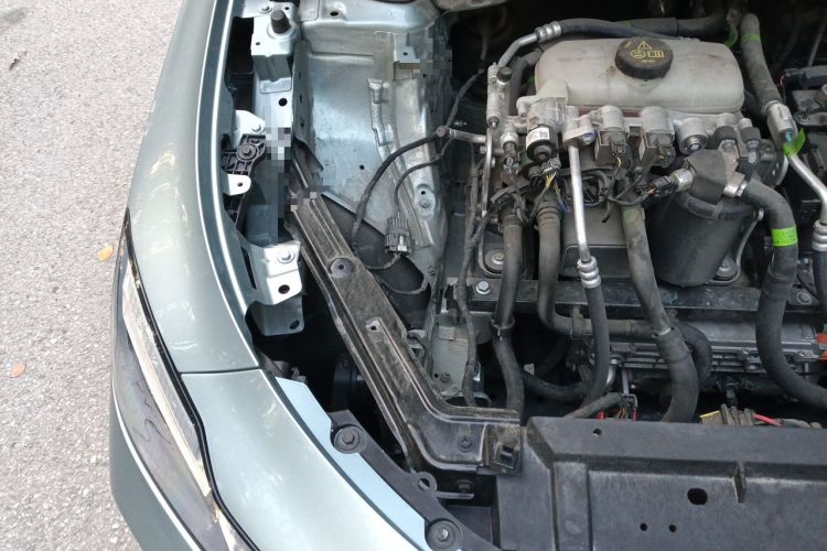 Used Roewe D6 2025 450 km Premium Edition Engine Bay Right