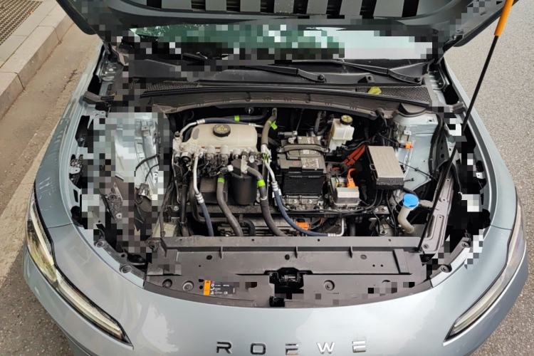 Used Roewe D6 2025 450 km Premium Edition Engine Bay