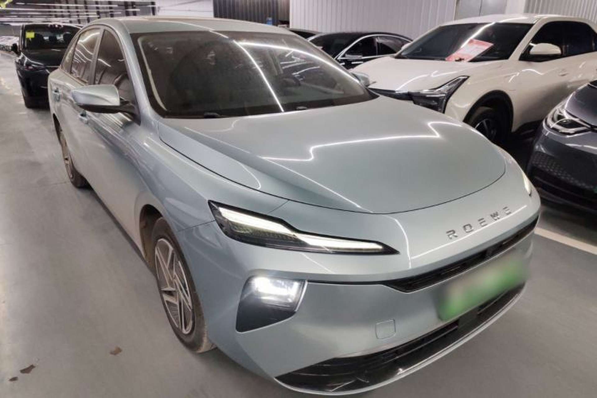 Used Roewe D6 2025 450 km Premium Edition Exterior 2