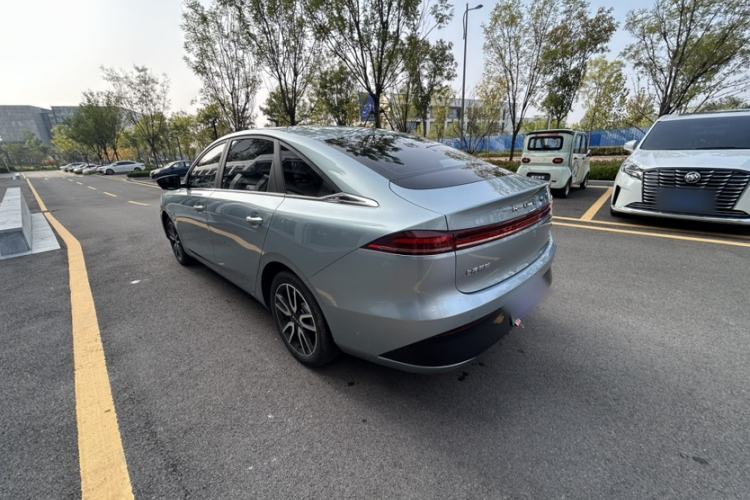Used Roewe D6 2025 520km Smart Enjoyment Version Exterior 4