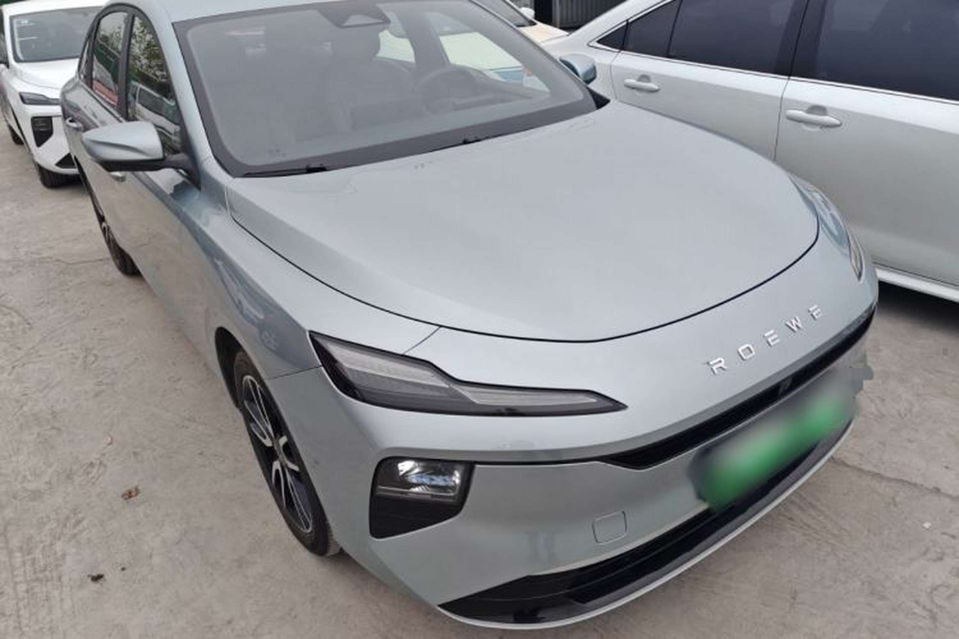 Used Roewe D6 2025 520km Smart Enjoyment Version Front Right 45 Deg