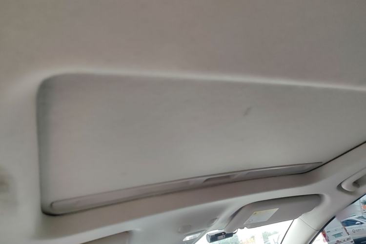 Used Roewe D6 2025 450 km Premium Edition Headliner