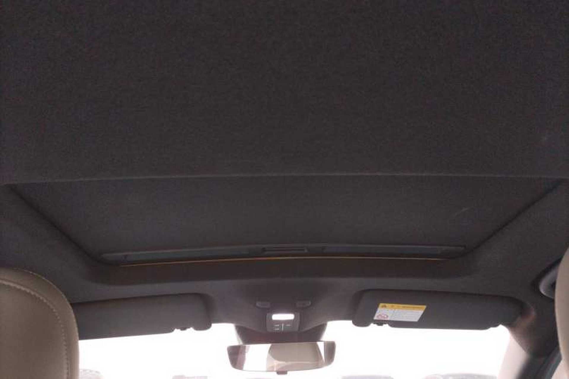 Used Roewe D6 2025 520km Smart Enjoyment Version Headliner