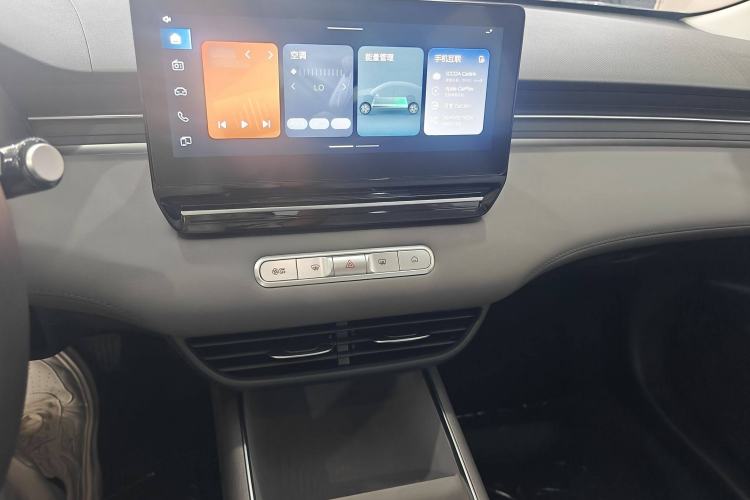 Used Roewe D6 2025 450 km Premium Edition Instrument Cluster