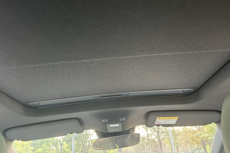 Used Roewe D6 2025 520km Smart Enjoyment Version Interior 13