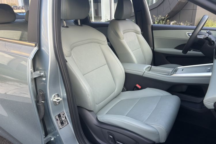 Used Roewe D6 2025 520km Smart Enjoyment Version Interior 2