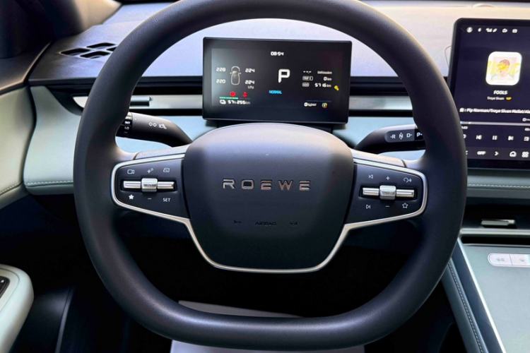 Used Roewe D6 2025 450km Deluxe Edition Interior 4