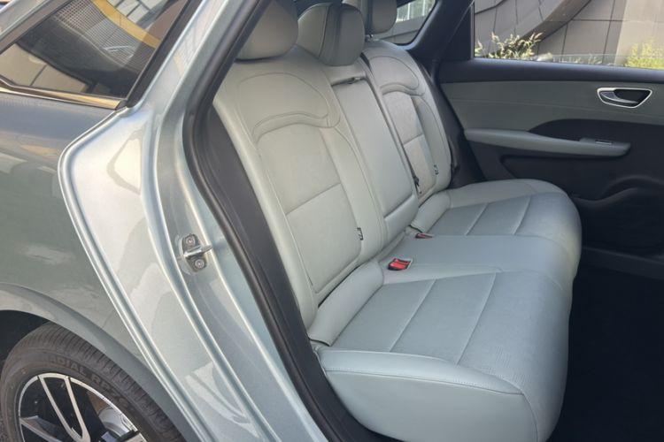 Used Roewe D6 2025 520km Smart Enjoyment Version Interior 4