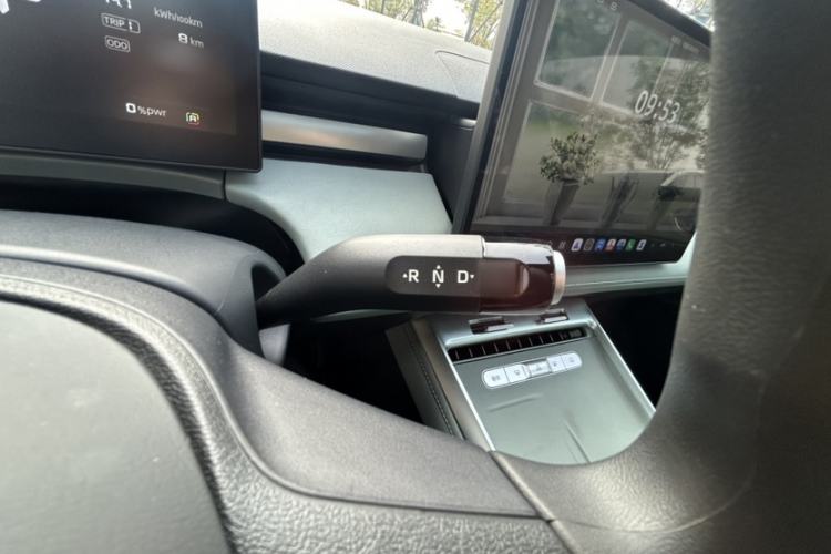 Used Roewe D6 2025 520km Smart Enjoyment Version Interior 5