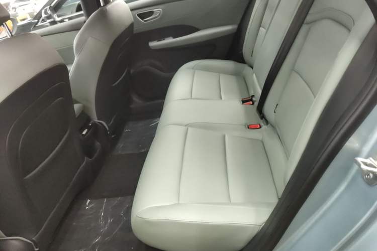 Used Roewe D6 2025 450km Deluxe Edition Left Rear Seat