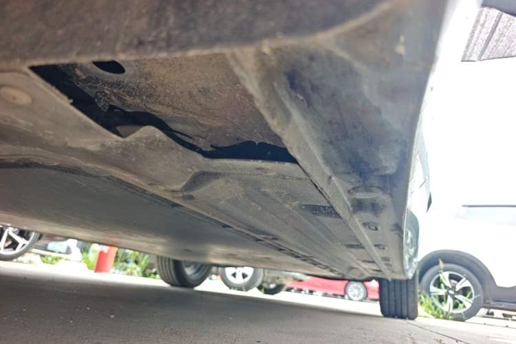 Used Roewe D6 2025 520km Smart Enjoyment Version Left Side Sill