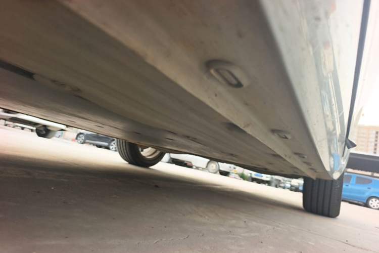 Used Roewe D6 2025 450km Deluxe Edition Left Side Sill