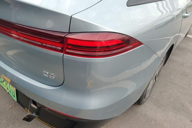 Used Roewe D6 2025 450 km Premium Edition Right Rear Taillight