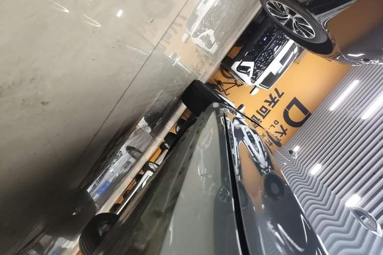 Used Roewe D6 2025 450km Deluxe Edition Right Side Sill