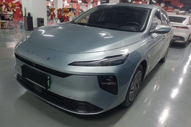 Used Roewe D6 2025 450 km Premium Edition