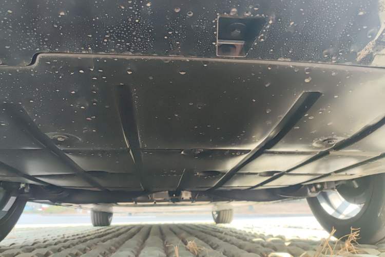 Used Roewe D6 2025 520km Comfort Edition Chassis Rear
