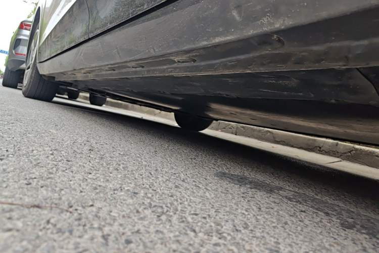 Used Roewe D6 2025 450 km Premium Edition Chassis Rear Left
