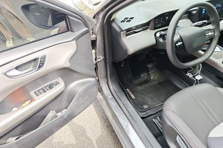 Used Roewe D6 2025 450 km Premium Edition Driver Seat