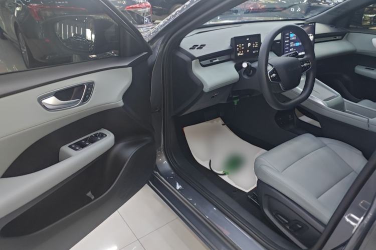 Used Roewe D6 2025 520km Luxury Edition Driver Seat