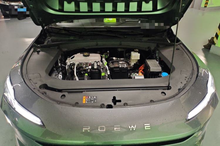 Used Roewe D6 2025 520km Luxury Edition Engine Bay