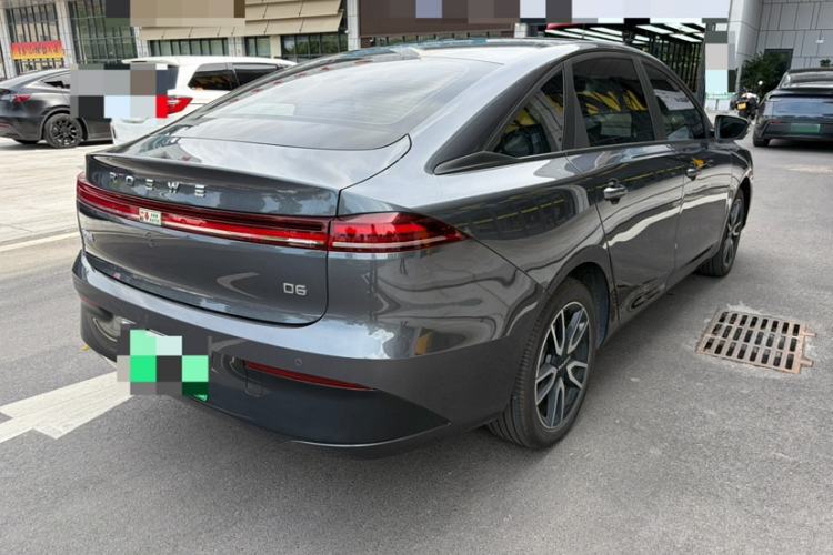 Used Roewe D6 2025 450km Deluxe Edition Exterior 4