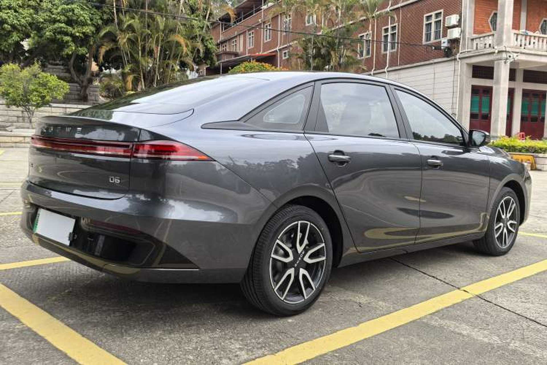 Used Roewe D6 2025 520km Comfort Edition Exterior 5