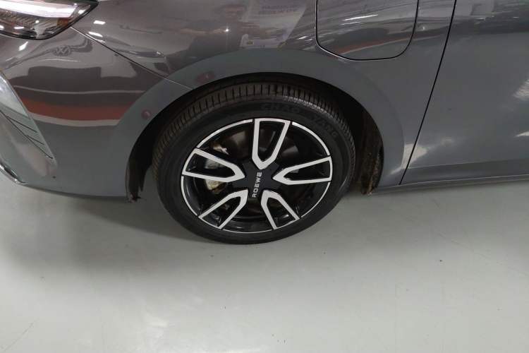 Used Roewe D6 2025 520km Luxury Edition Exterior 7