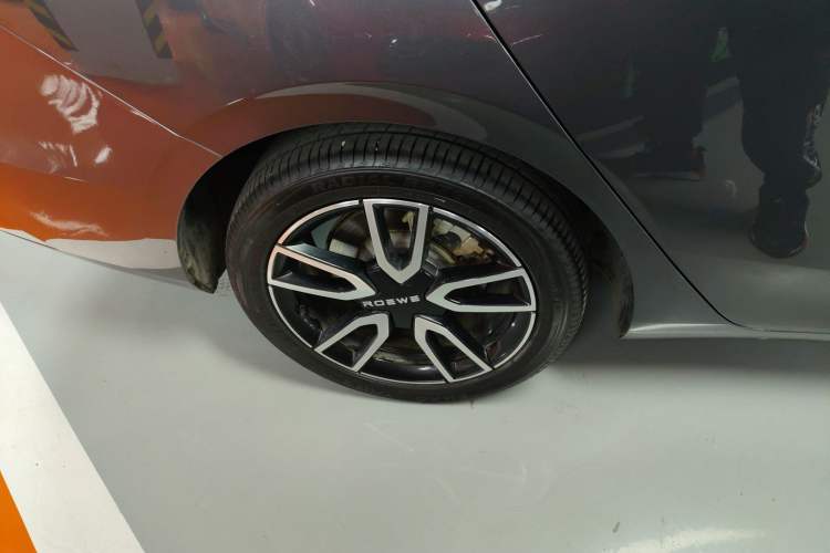 Used Roewe D6 2025 520km Luxury Edition Exterior 8