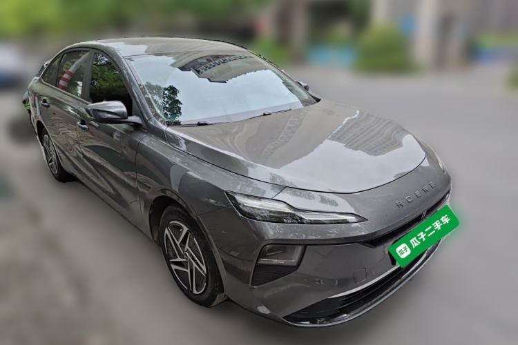 Used Roewe D6 2025 450 km Premium Edition Front Right 45 Deg