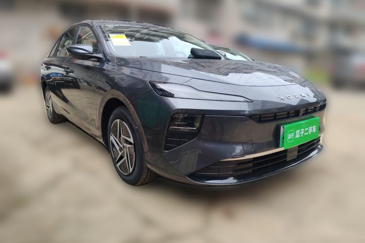 Used Roewe D6 2025 450 km Premium Edition Front Right 45 Deg