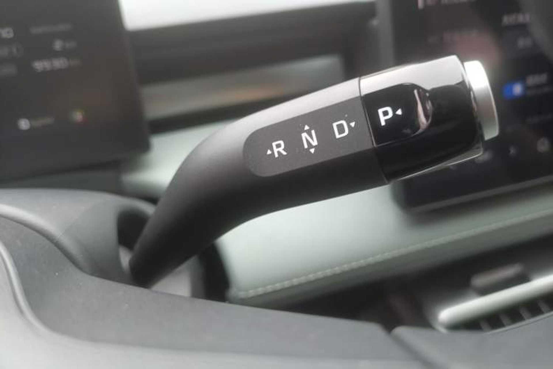 Used Roewe D6 2025 450km Deluxe Edition Gear Lever