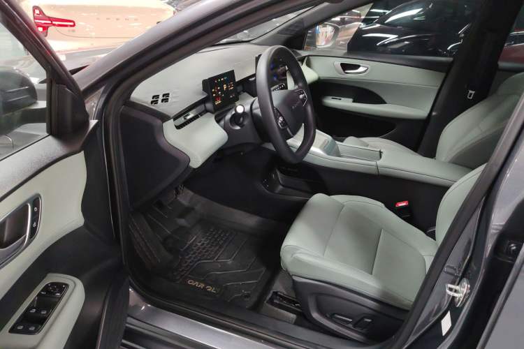 Used Roewe D6 2025 520km Luxury Edition Interior 3