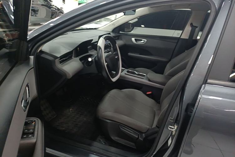 Used Roewe D6 2025 450 km Premium Edition Left Front Seat