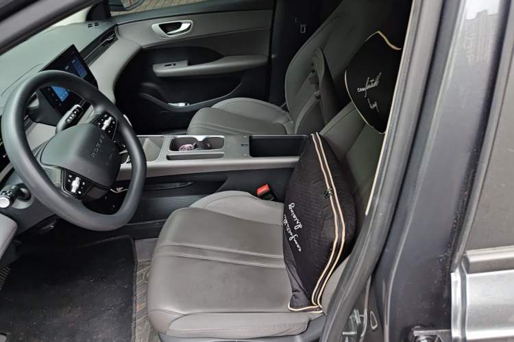 Used Roewe D6 2025 450 km Premium Edition Left Front Seat