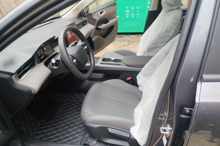 Used Roewe D6 2025 450 km Premium Edition Left Front Seat