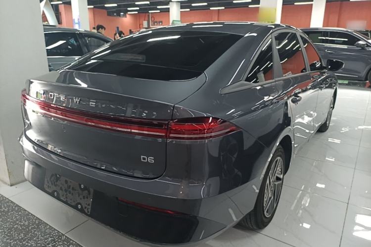 Used Roewe D6 2025 450 km Premium Edition Rear Right 45 Deg