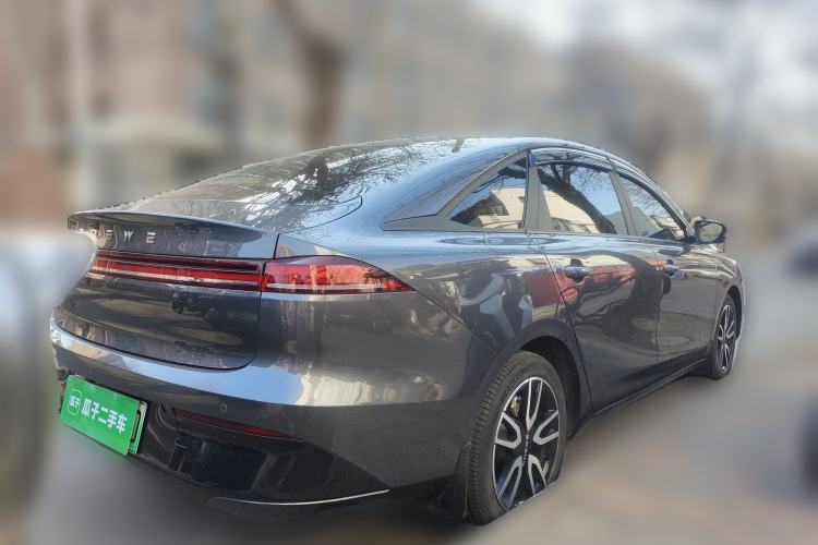 Used Roewe D6 2025 450km Deluxe Edition Rear Right 45 Deg