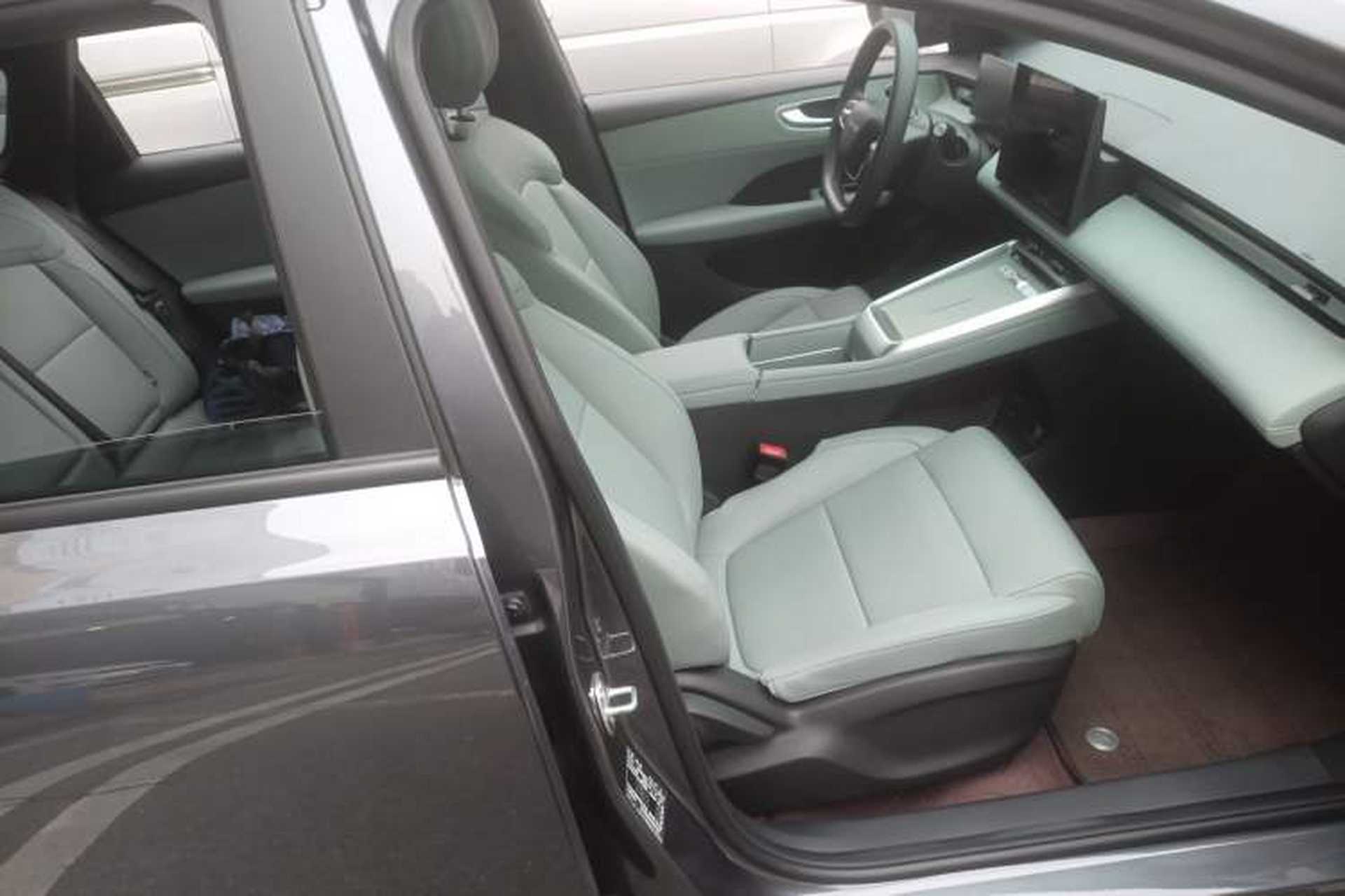 Used Roewe D6 2025 450km Deluxe Edition Right Front Seat
