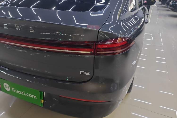 Used Roewe D6 2025 520km Luxury Edition Right Rear Taillight