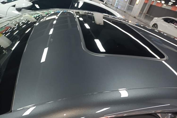 Used Roewe D6 2025 450 km Premium Edition Roof