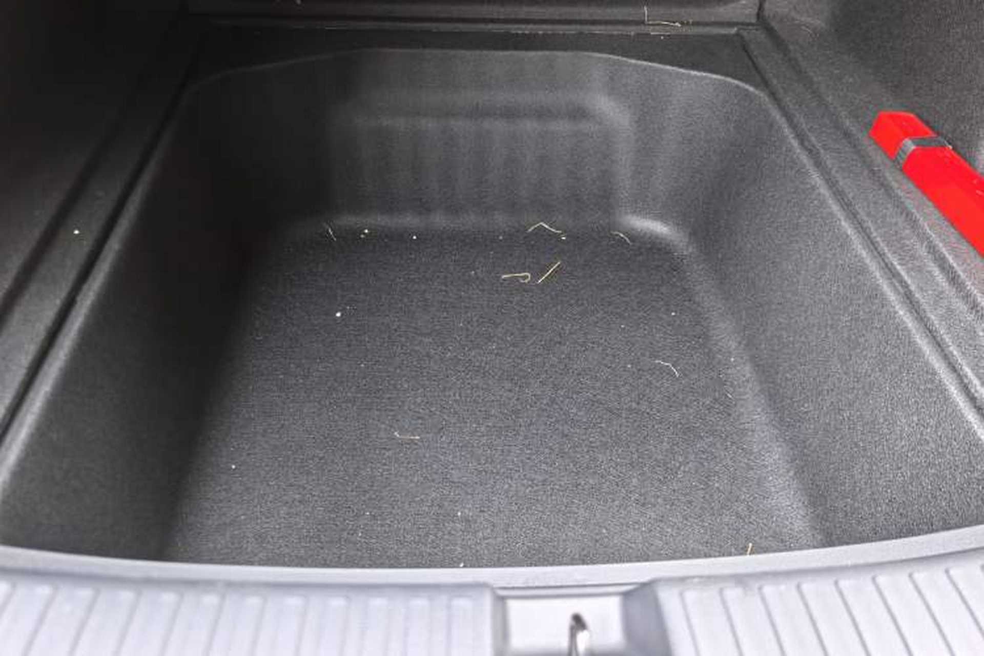 Used Roewe D6 2025 520km Comfort Edition Trunk
