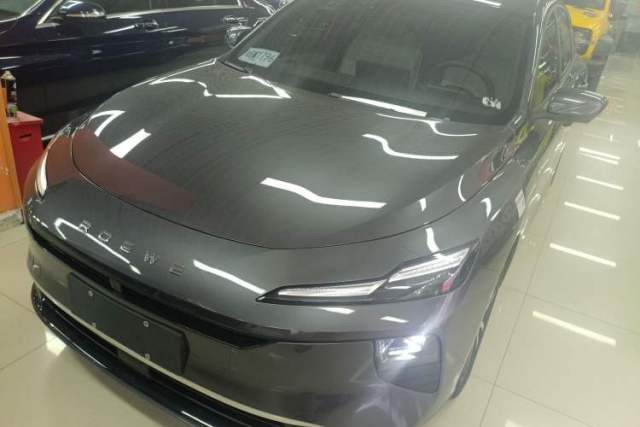Used Roewe D6 2025 450km Deluxe Edition