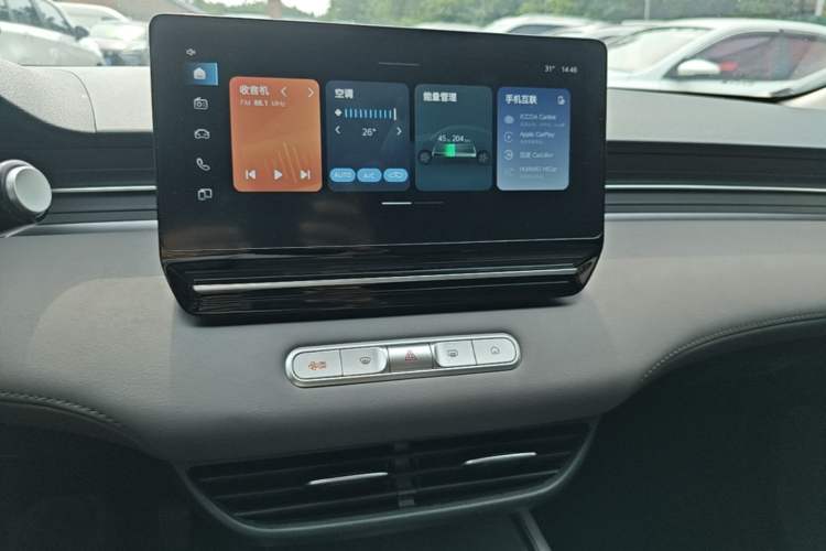 Used Roewe D6 2025 450 km Premium Edition Audio And AC Panel