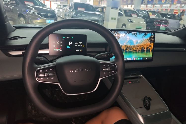 Used Roewe D6 2025 520km Smart Enjoyment Version Center Console