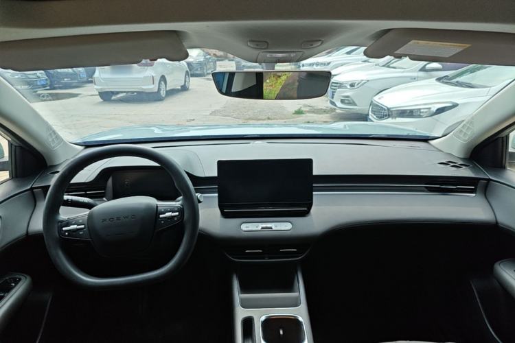 Used Roewe D6 2025 450 km Premium Edition Center Console