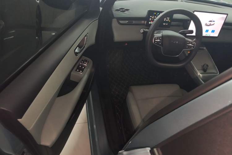 Used Roewe D6 2025 520km Smart Enjoyment Version Driver Seat
