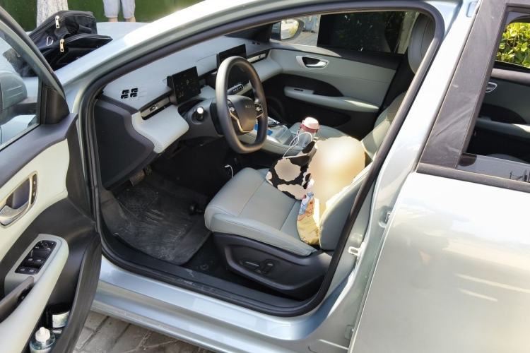 Used Roewe D6 2025 450km Deluxe Edition Driver Seat